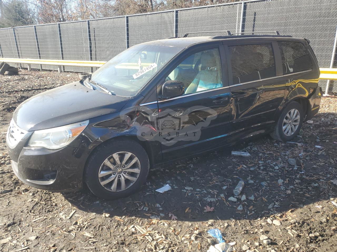 Volkswagen Routan SE 3.6L  6 2012