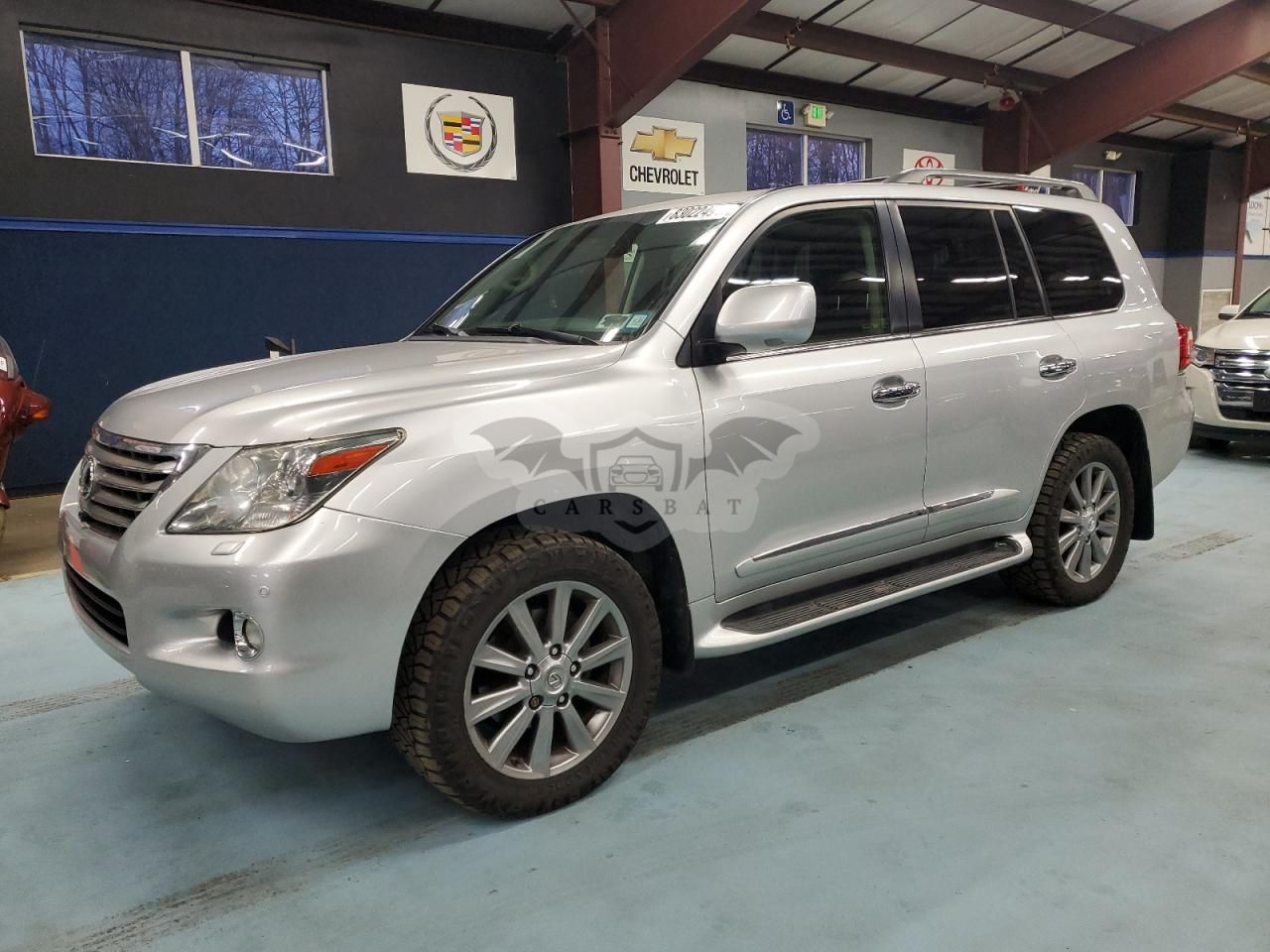 Lexus LX 570 5.7L 8 2011