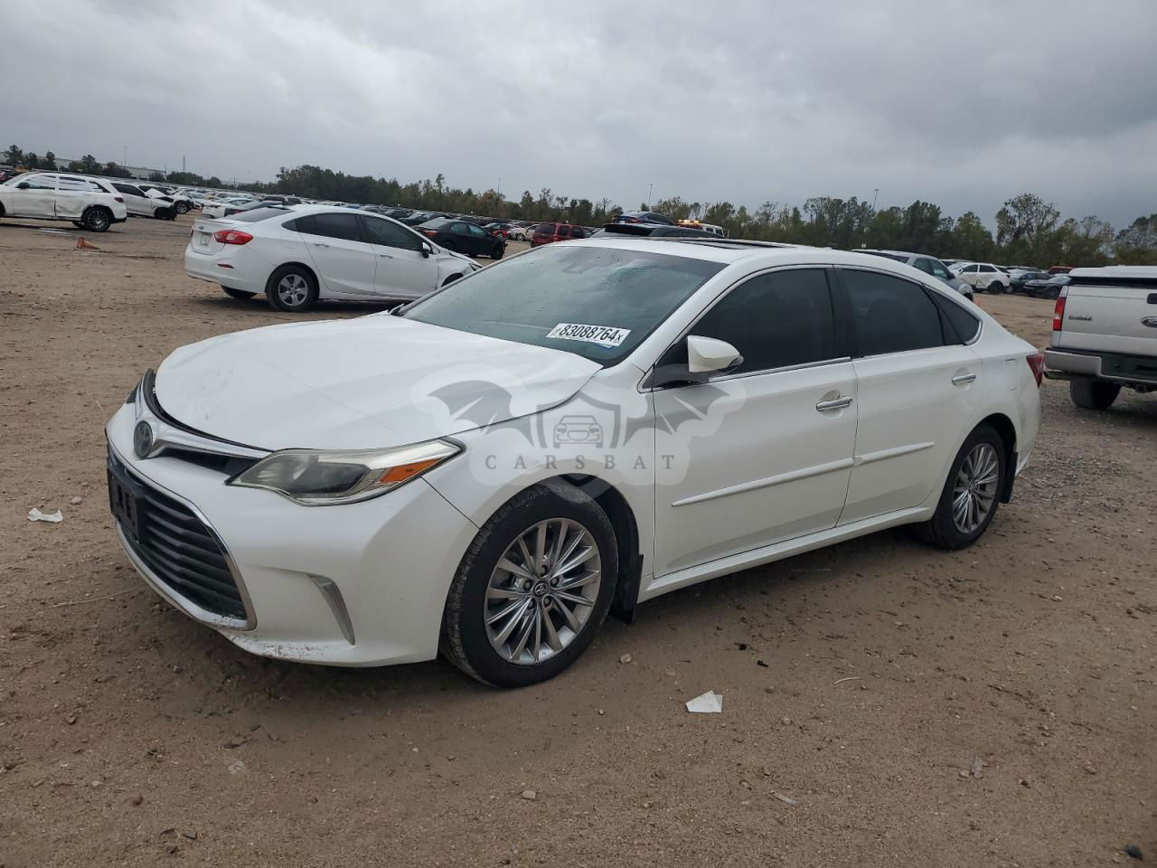 Toyota Avalon HYBRID 2.5L  4 2018