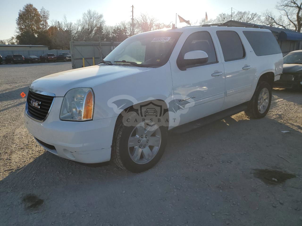 GMC Yukon K1500 SLT 5.3L  8 2011