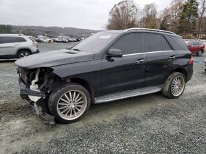 Mercedes-Benz ML 550 4MATIC 4.6L 8 2014