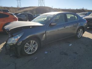 Infiniti G37 3.7L 6 2012