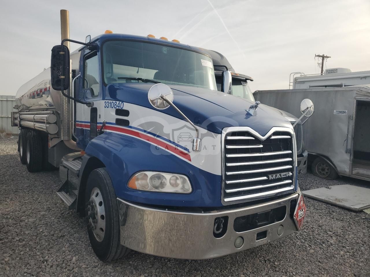 Mack 600 12.7L 6 2015