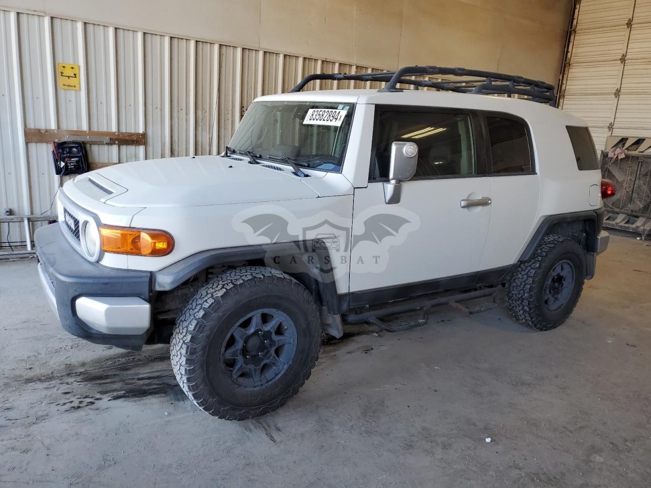 Toyota FJ Cruiser 4.0L 6 2014