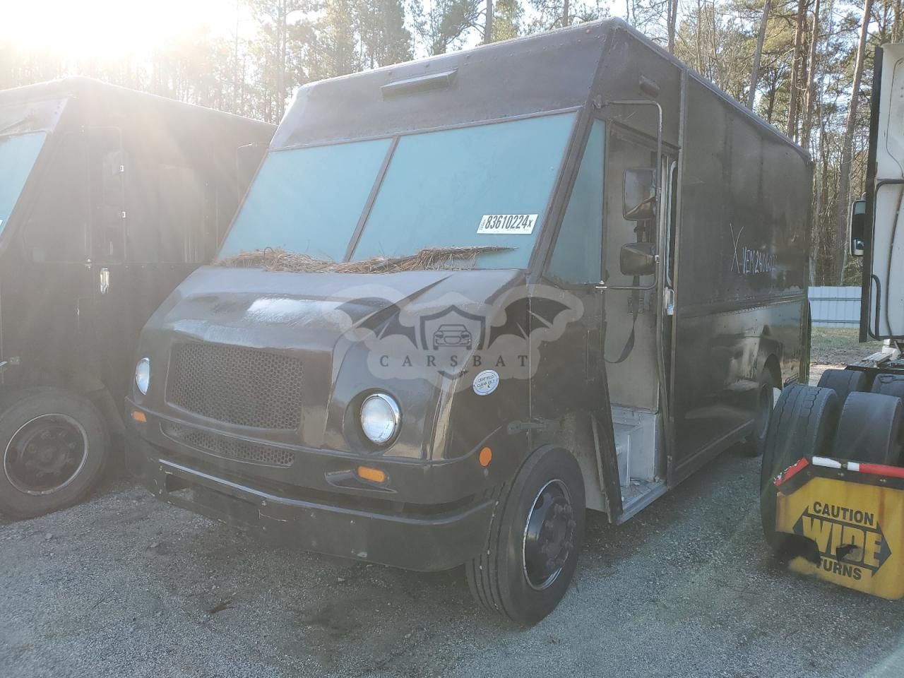 Freightliner Business Class M2 M LINE WALK-IN VAN 6.7L 6 2009