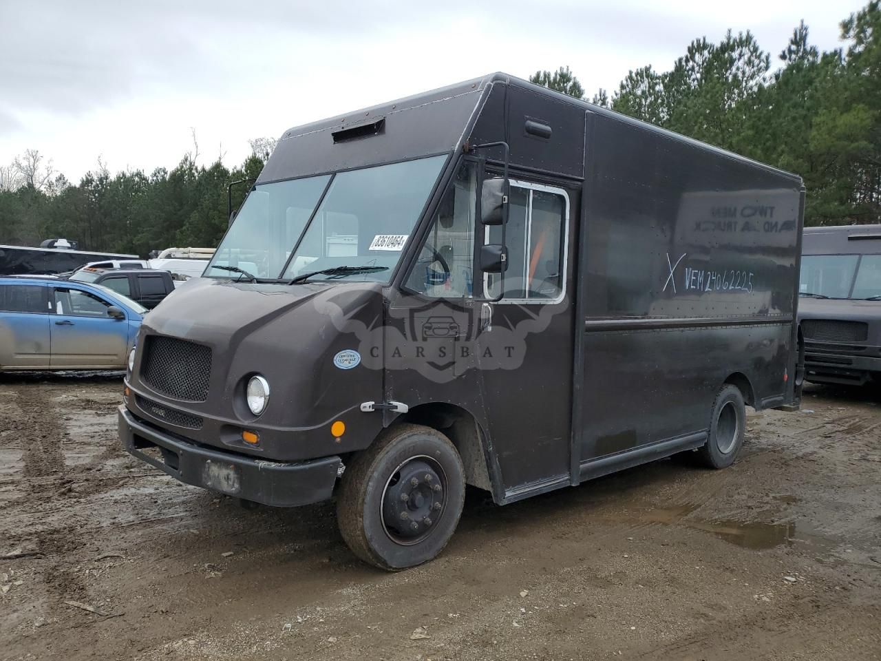 Freightliner Business Class M2 M LINE WALK-IN VAN 6.7L 6 2009