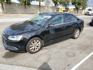 Volkswagen Jetta SE 1.8L 4 2014