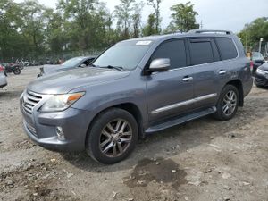 Lexus LX 570 5.7L 8 2013