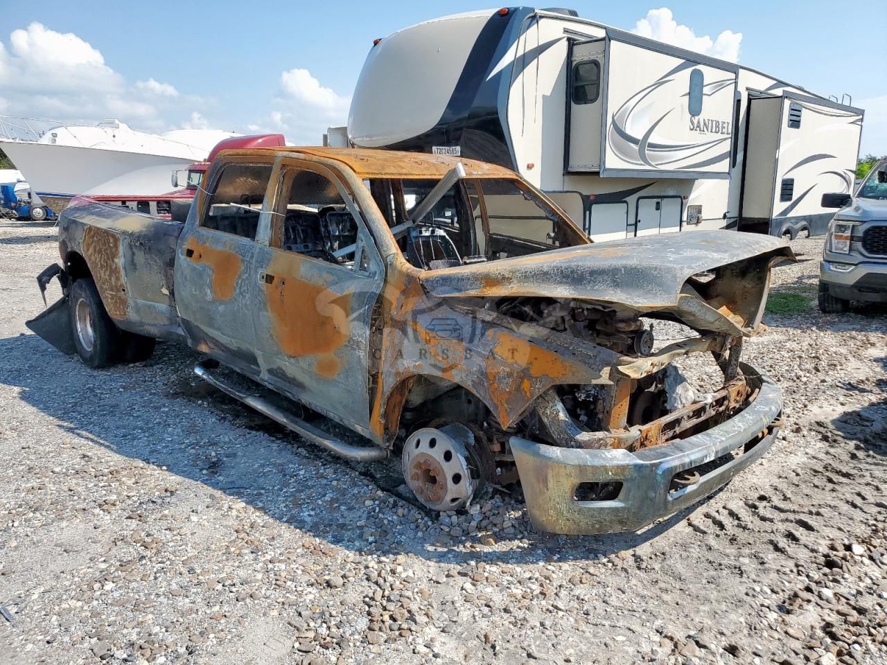 RAM 3500 LARAMIE 6.7L 6 2015