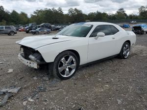 Dodge Challenger SXT 3.6L 6 2013