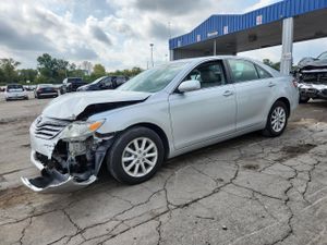 Toyota Camry BASE 2.5L 4 2011