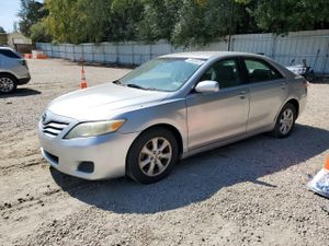 Toyota Camry BASE 2.5L 4 2011