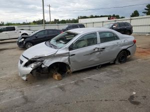 Toyota Corolla BASE 1.8L 4 2010