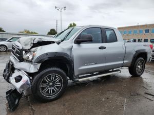 Toyota Tundra DOUBLE CAB SR5 4.6L 8 2011