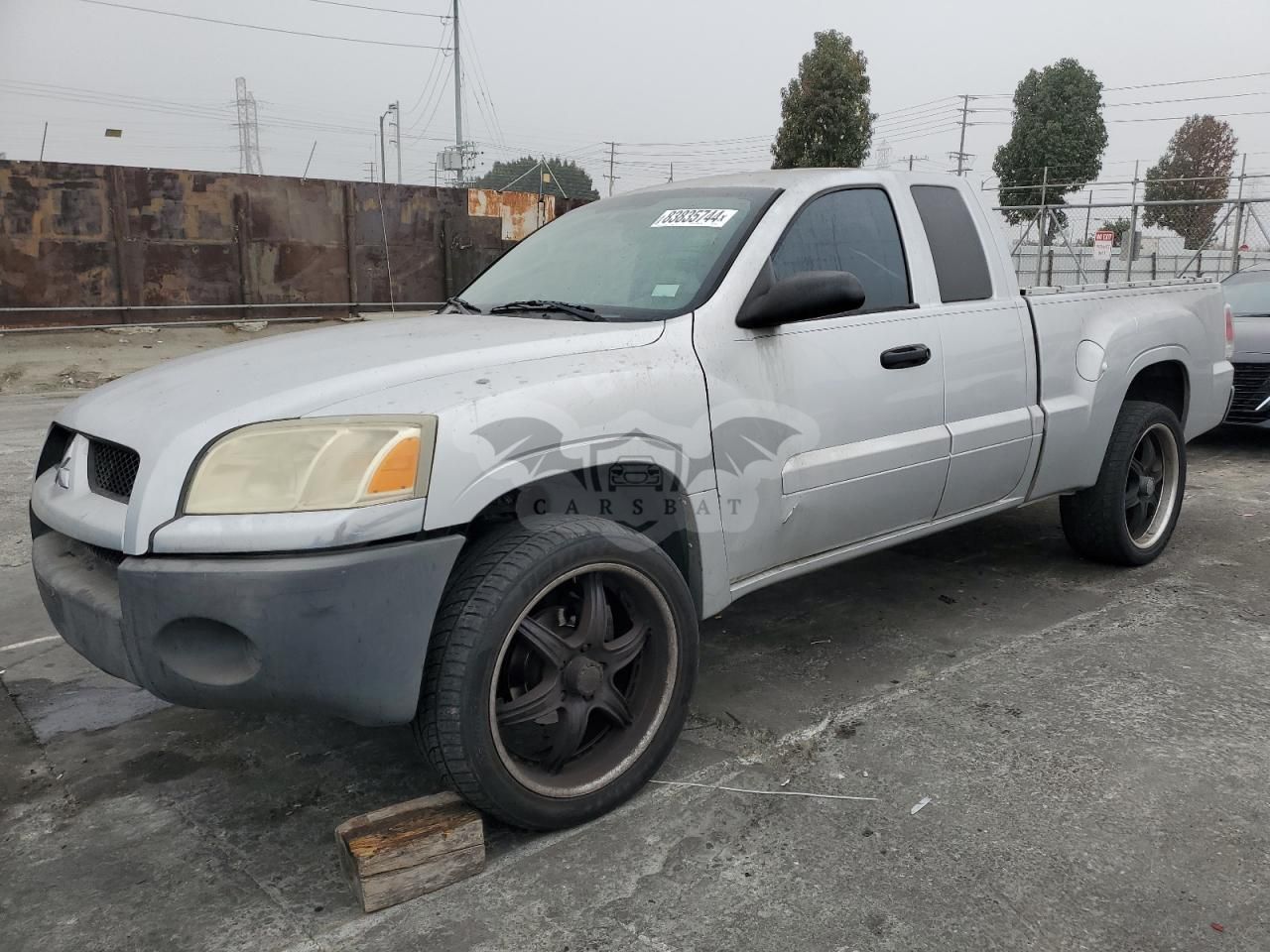 Mitsubishi Raider 3.7L 6 2007