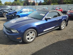 Ford Mustang 3.7L 6 2012