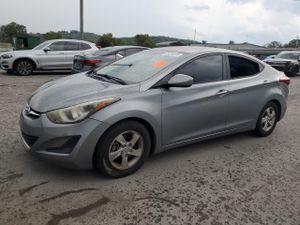 Hyundai Elantra SE 1.8L 4 2014