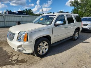 GMC Yukon SLT 5.3L 8 2013