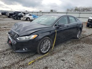 Ford Fusion SE 2.0L 4 2014