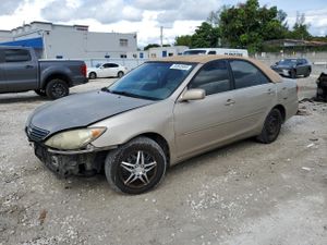 Toyota Camry LE 2.4L 4 2005