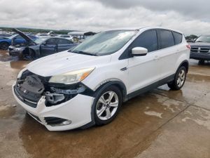 Ford Escape SE 2.5L 4 2015