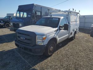 Ford F-350 6.2L 8 2013