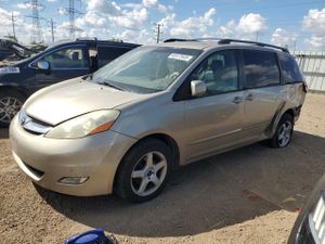 Toyota Sienna XLE 3.3L 6 2006