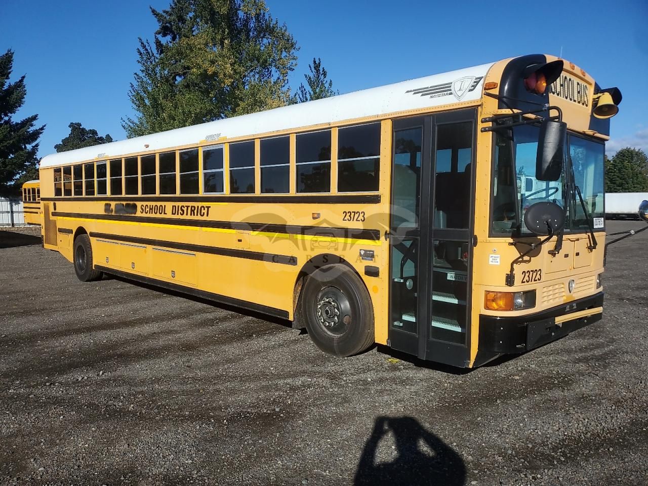 IC Corporation RE Series RE 7.6L 6 2013