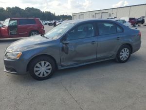 Volkswagen Jetta BASE 2.0L 4 2014