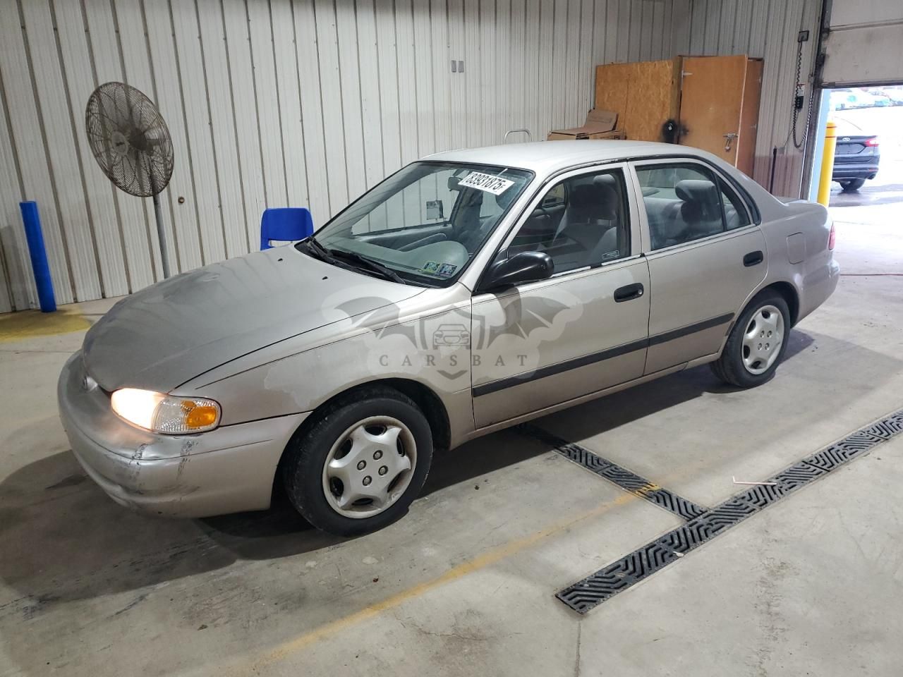 Chevrolet Prizm BASE 1.8L 4 1998