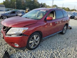 Nissan Pathfinder S 3.5L 6 2013