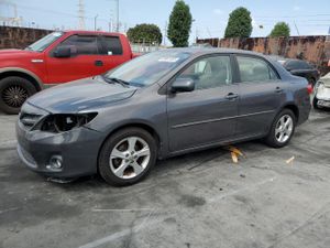 Toyota Corolla BASE 1.8L 4 2012