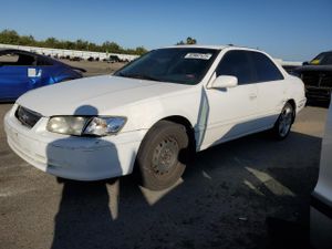 Toyota Camry CE 2.2L 4 2000