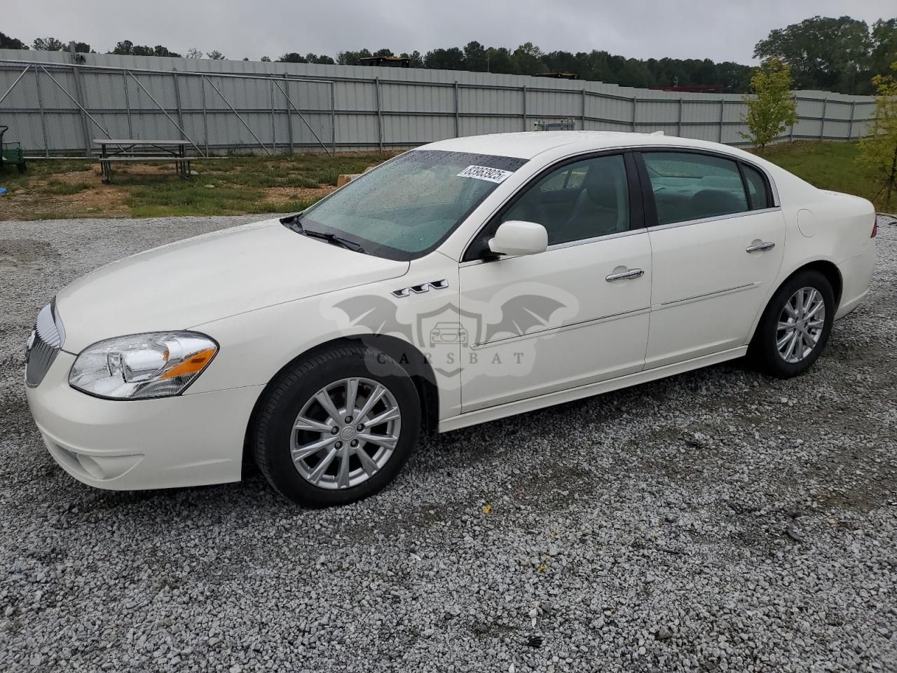 Buick Lucerne CXL 3.9L 6 2011