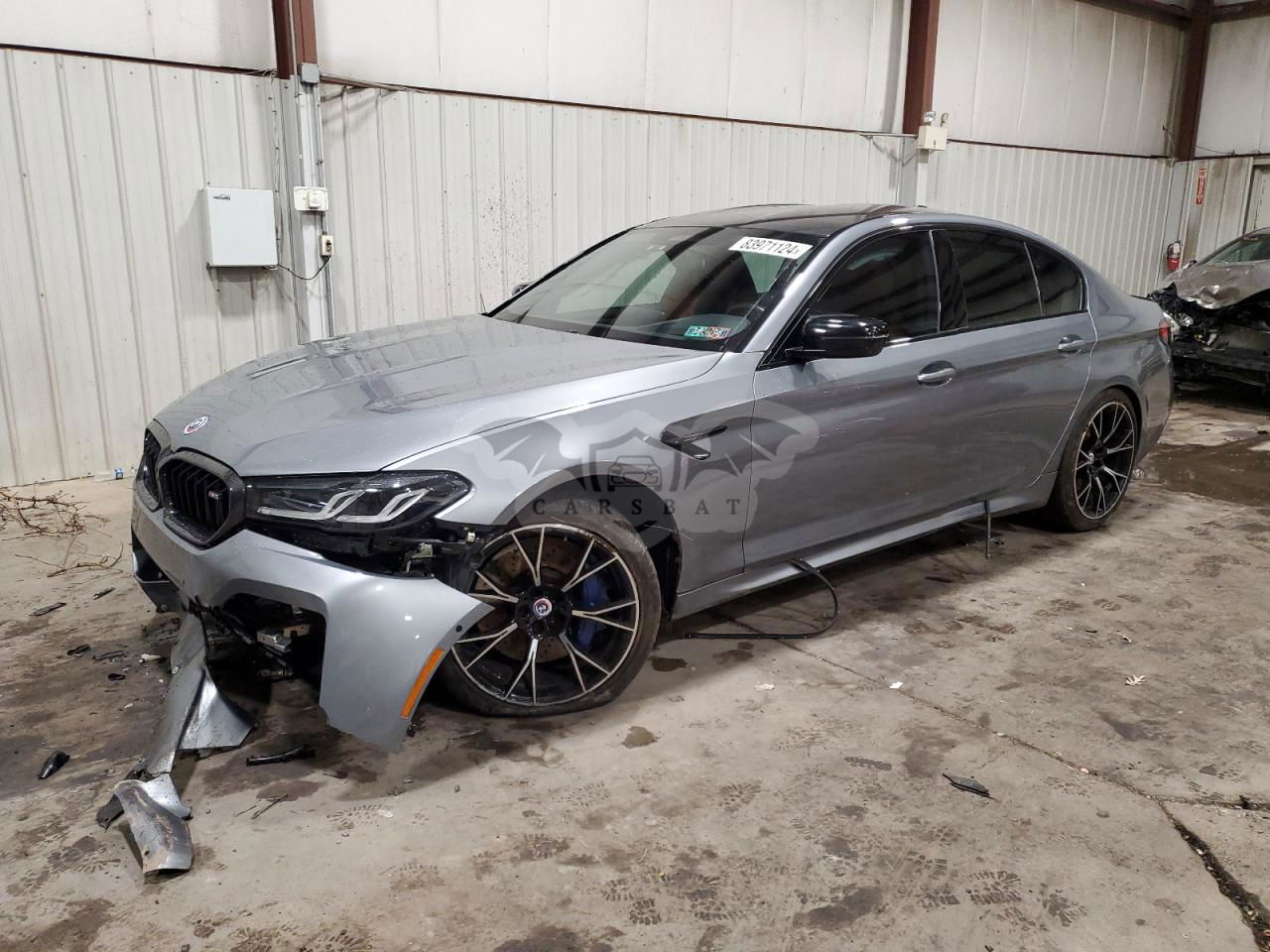BMW M5 4.4L  8 2023