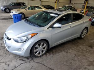 Hyundai Elantra GLS 1.8L 4 2013
