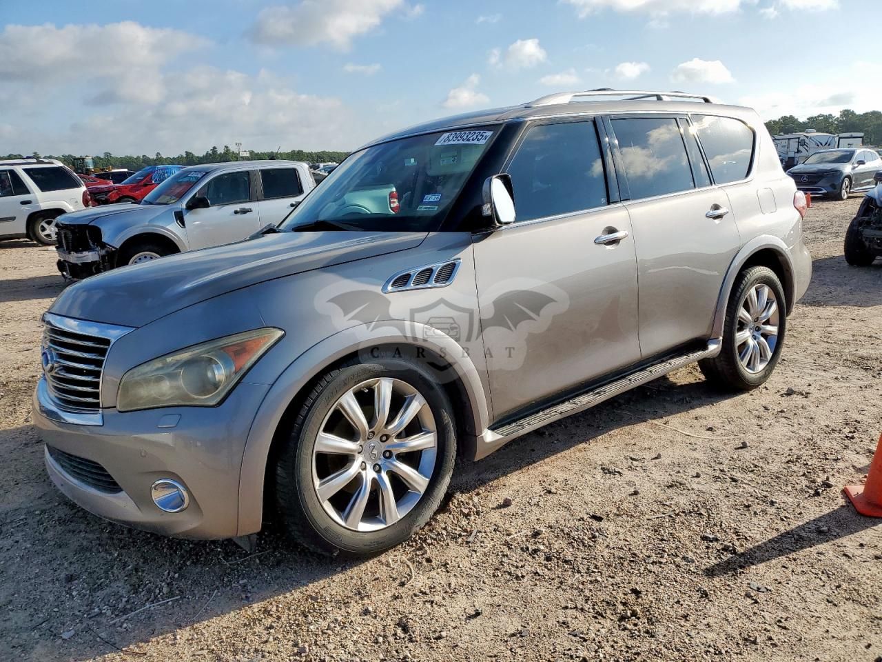 Infiniti QX56 5.6L 8 2011