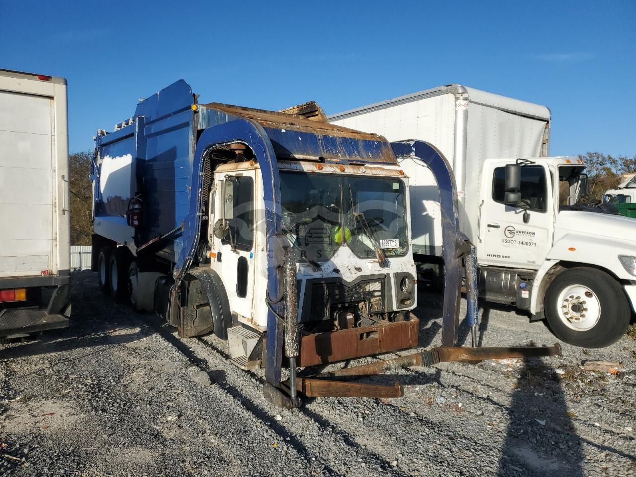 Mack 600 MRU600 10.8L 6 2014