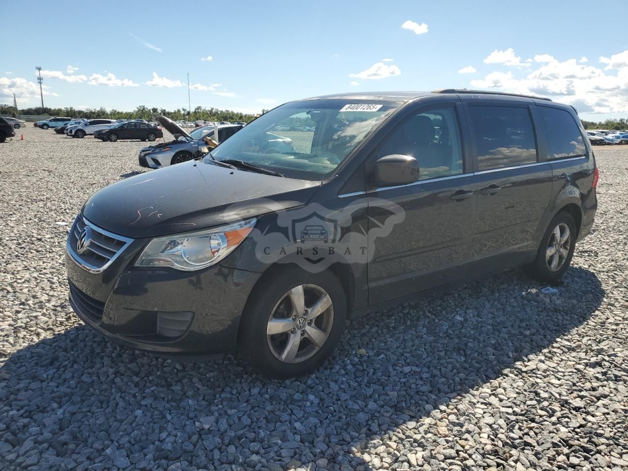Volkswagen Routan SE 3.6L 6 2011