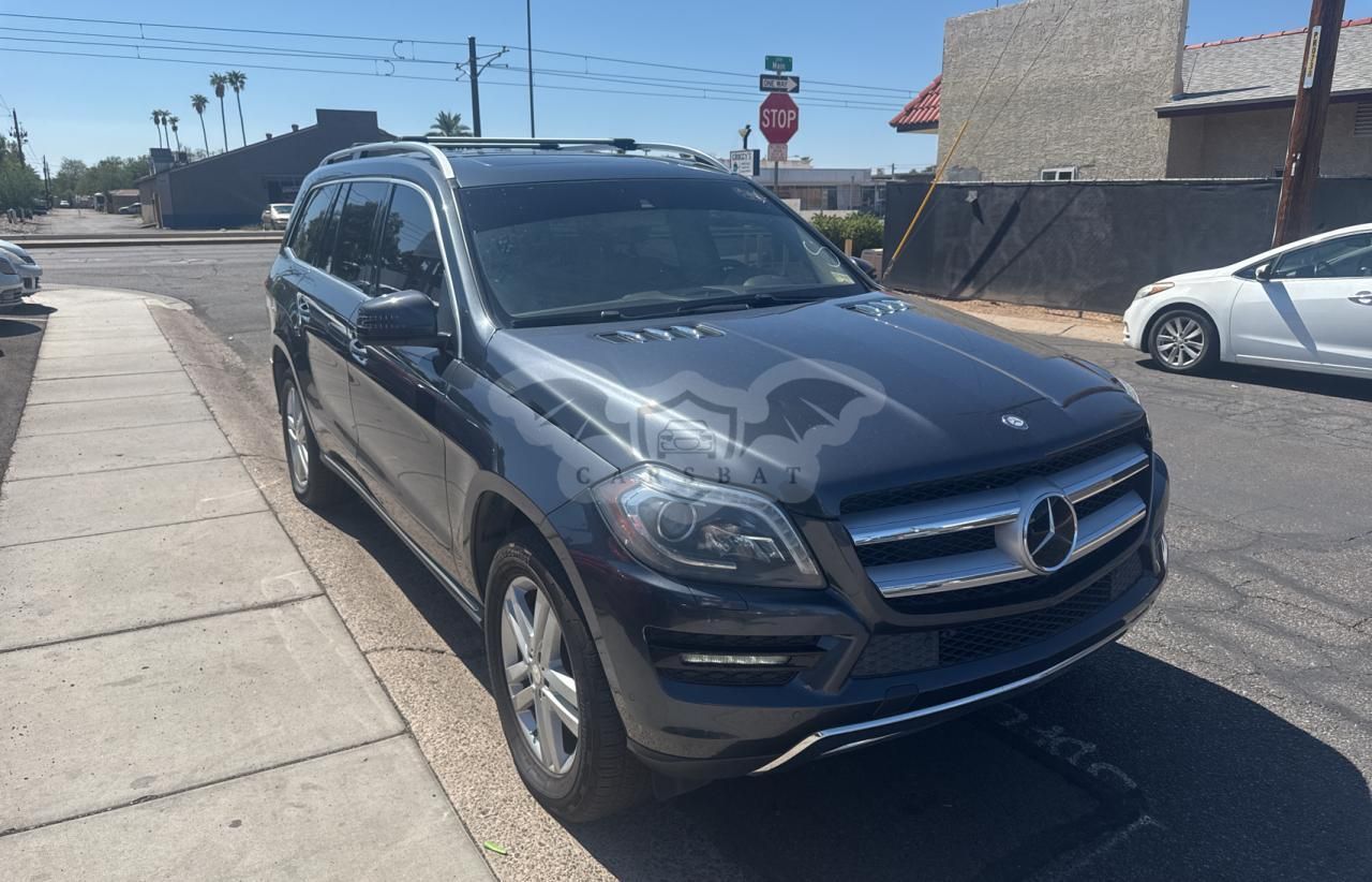 Mercedes-Benz GL 450 4MATIC 4.6L 8 2013