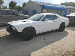 Dodge Challenger R/T 5.7L 8 2012