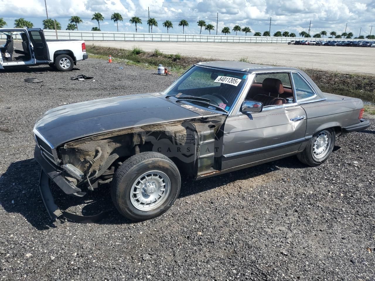 Mercedes-Benz 380 SL 3.8L 8 1983