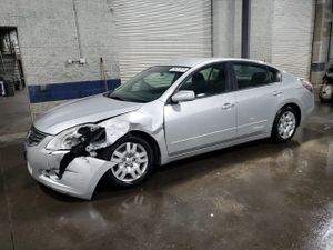 Nissan Altima BASE 2.5L 4 2012