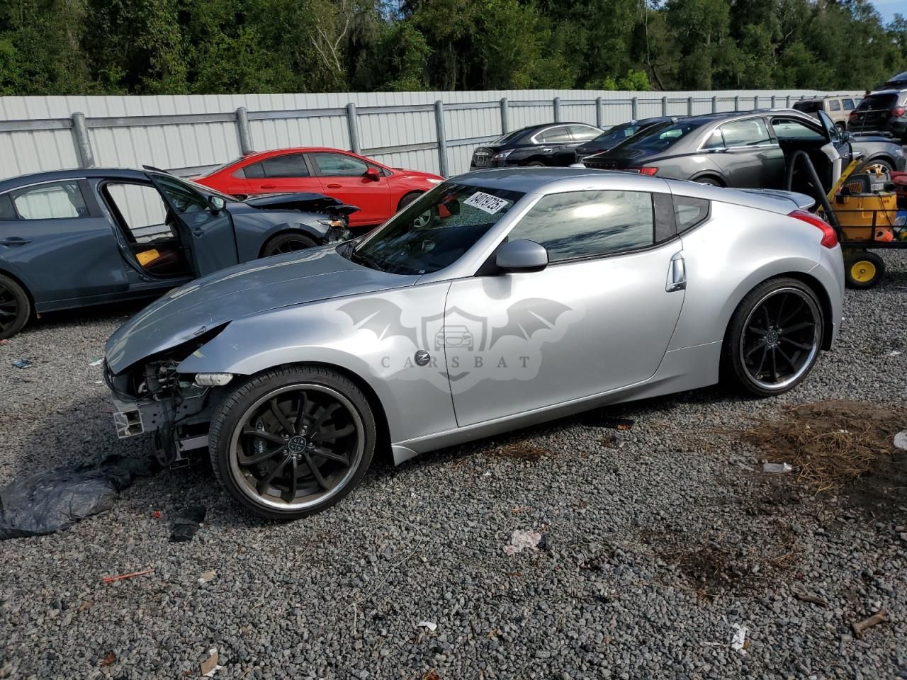 Nissan 370z 3.7L 6 2010