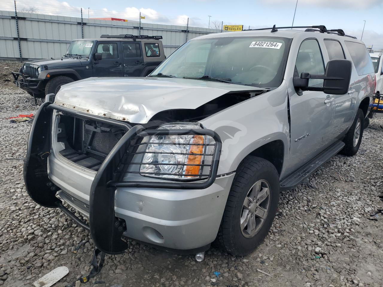 GMC Yukon K1500 SLE 5.3L  8 2011