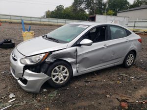 Hyundai Accent GLS 1.6L 4 2013