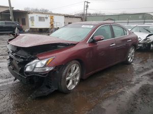 Nissan Maxima S 3.5L 6 2012