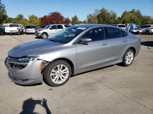 Chrysler 200 LIMITED 2.4L 4 2015