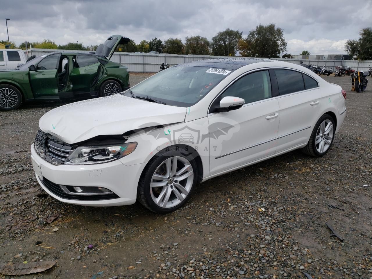 Volkswagen Passat CC LUXURY 2.0L 4 2013
