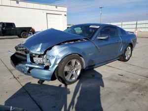 Ford Mustang GT 4.6L 8 2006